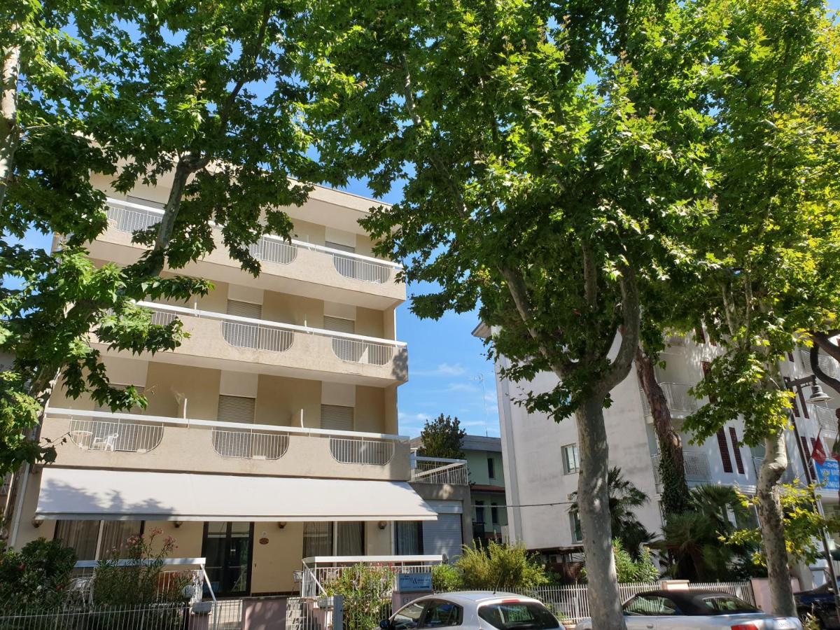 B&B Domus Mea Cesenatico Luaran gambar