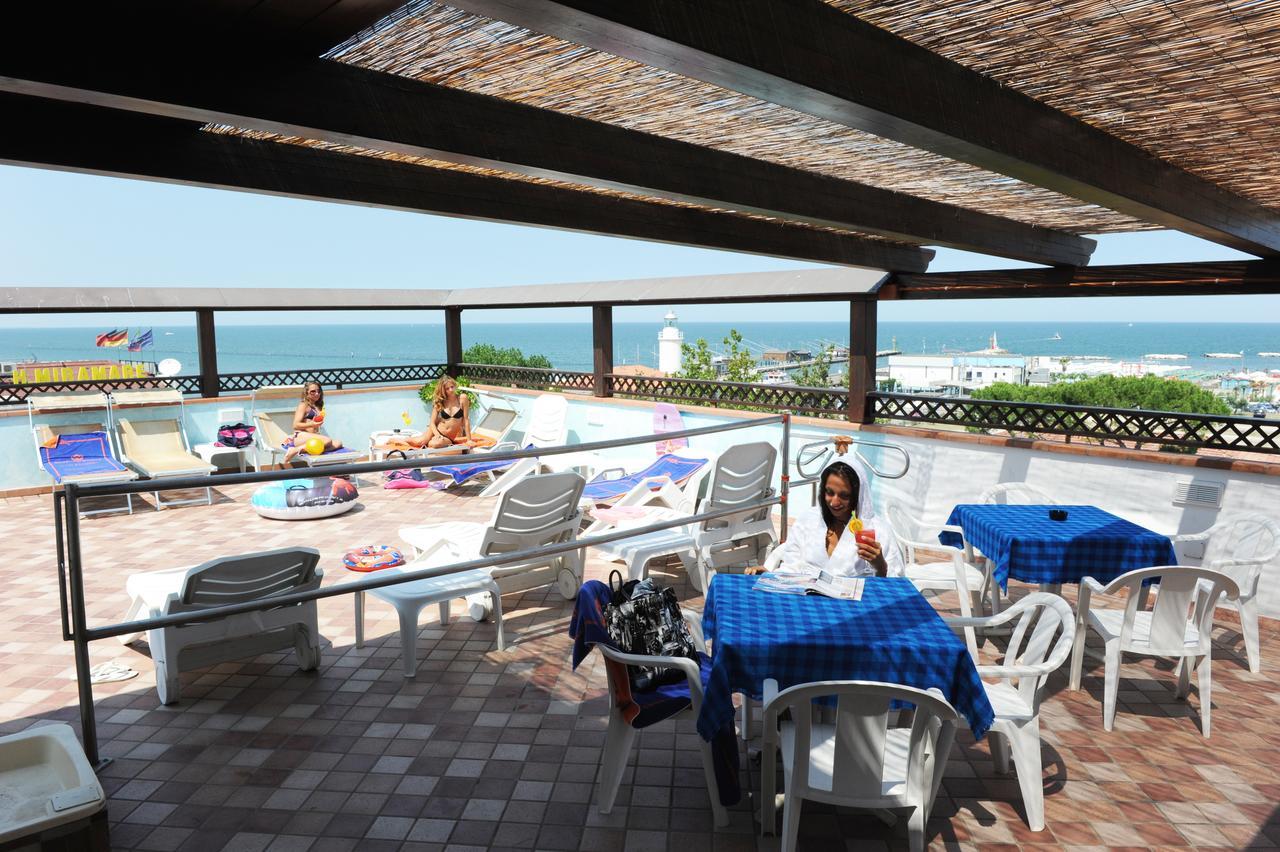 B&B Domus Mea Cesenatico Luaran gambar